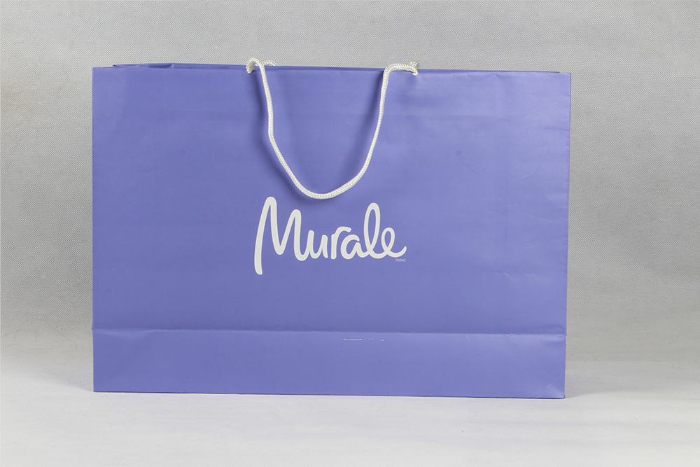 時(shí)尚簡約型禮品白卡紙袋 Murale